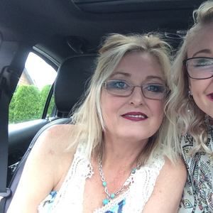 Meet your Posher, Sherry